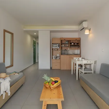 Erato (adults Only) 3*