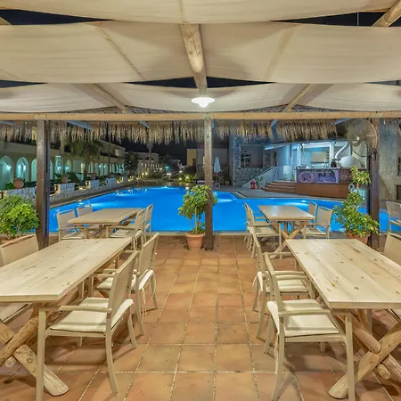 Erato (adults Only) 3* פלטניאס